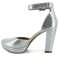 I.D. Required Lynzee