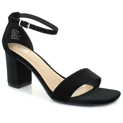 Chelsea Moreland Gala Too