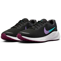 Nike Revolution 7