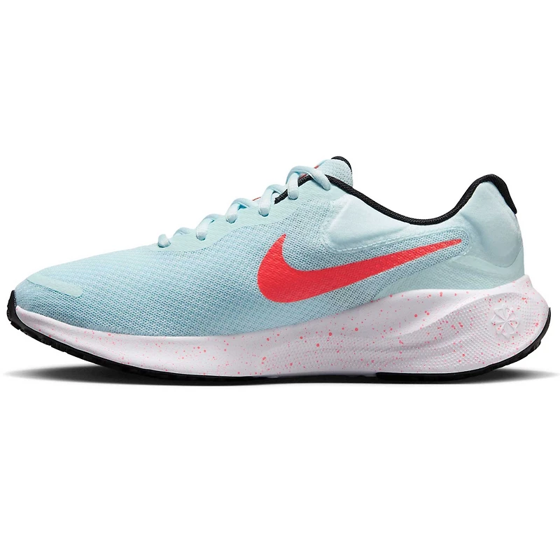 Nike Revolution 7