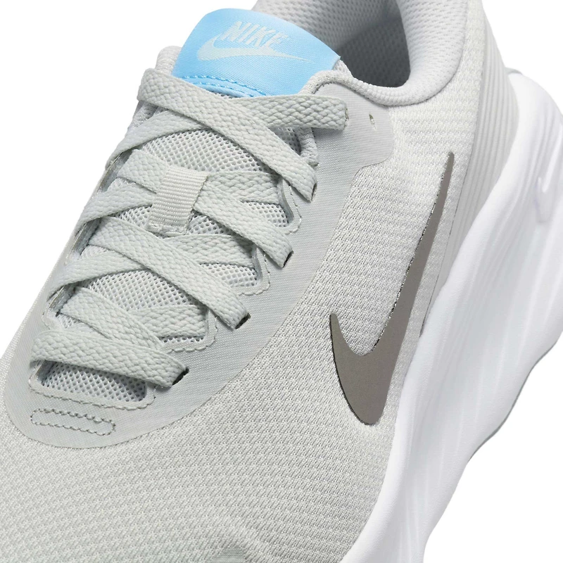 Nike Promina