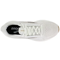 Brooks Revel 8