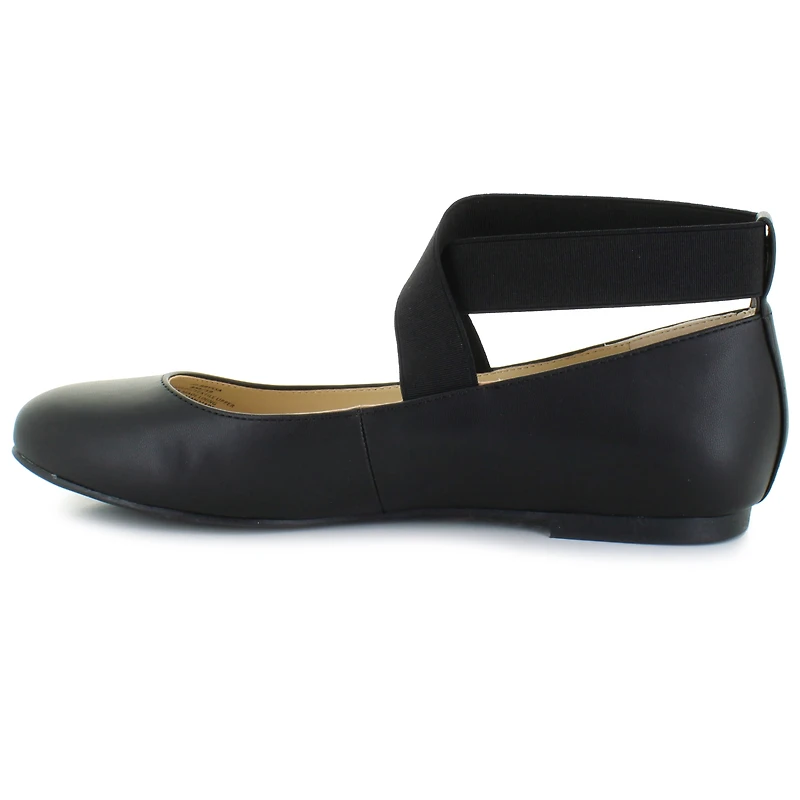 Jessica Simpson Bryssa