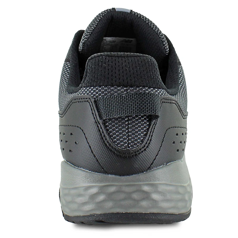 New Balance MT410 V8