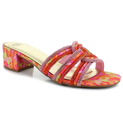 Chelsea Moreland Sassy