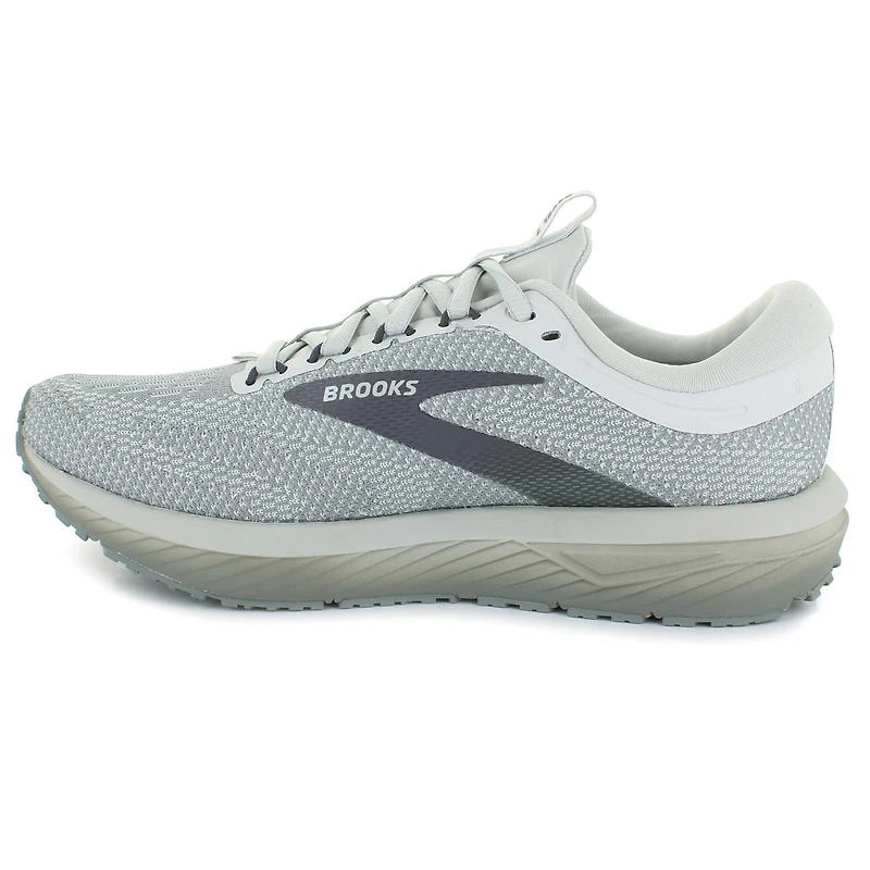Brooks Revel 7