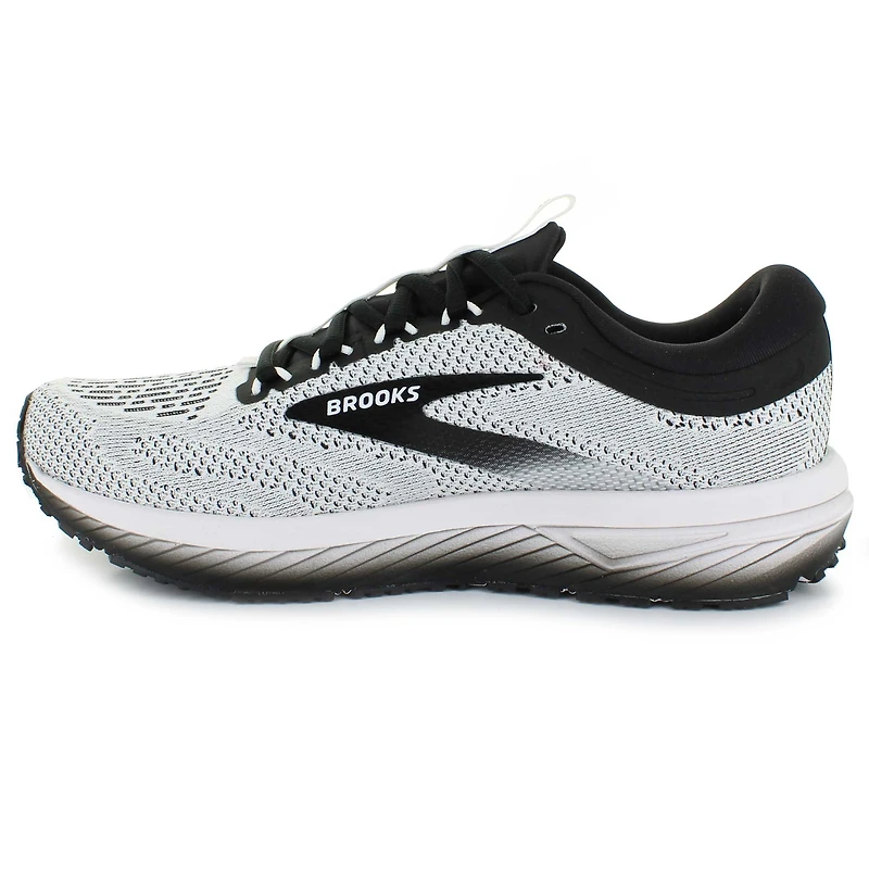 Brooks Revel 7