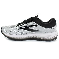 Brooks Revel 7