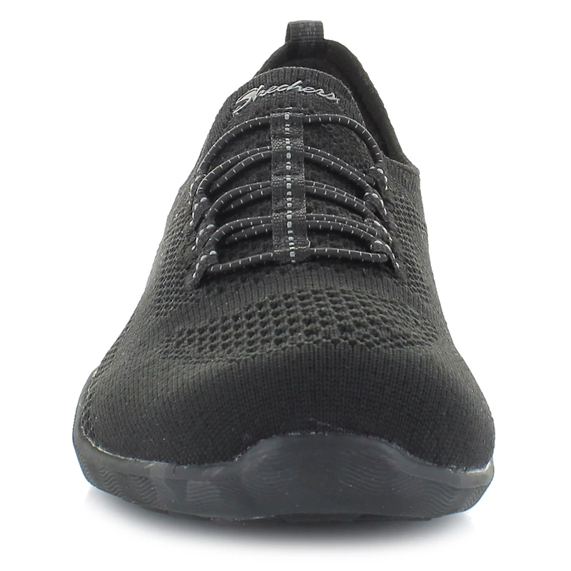 Skechers Newbury St - Every Angle 100033