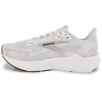 Brooks Revel 8