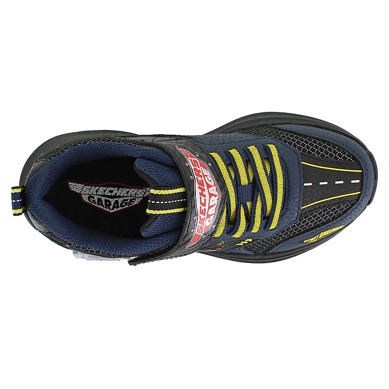 Skechers Garage
