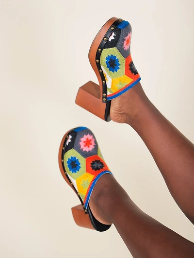 Groovy Clogs