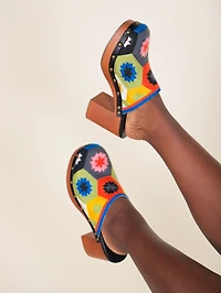 Groovy Clogs