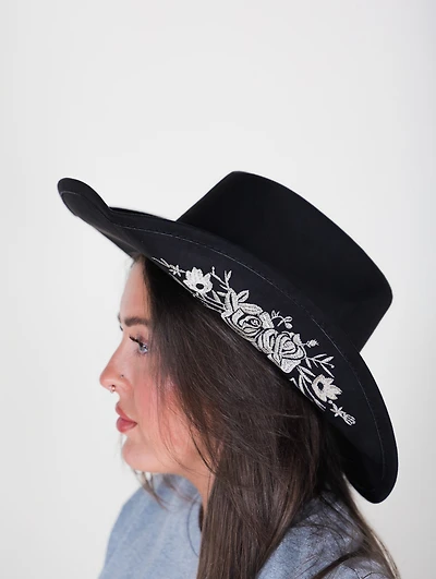 Molly Green | Women's Clothing Boutique Nashville & Online