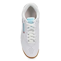 Women's Freestyle Lo Leather Sneaker