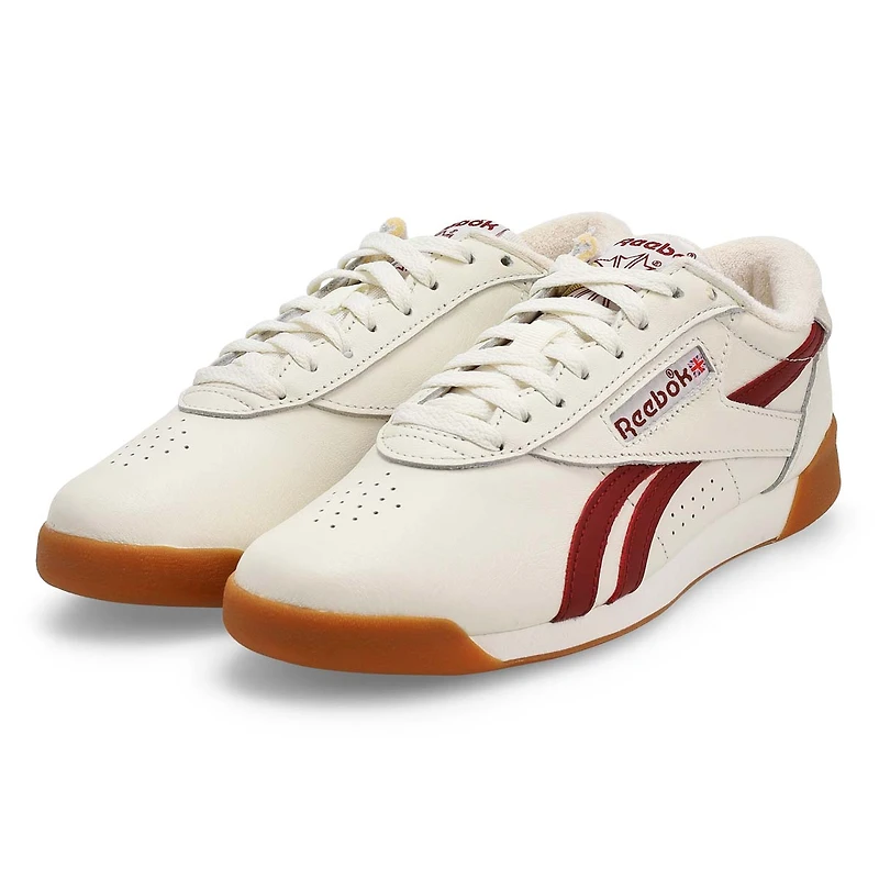 Women's Freestyle Lo Leather Sneaker