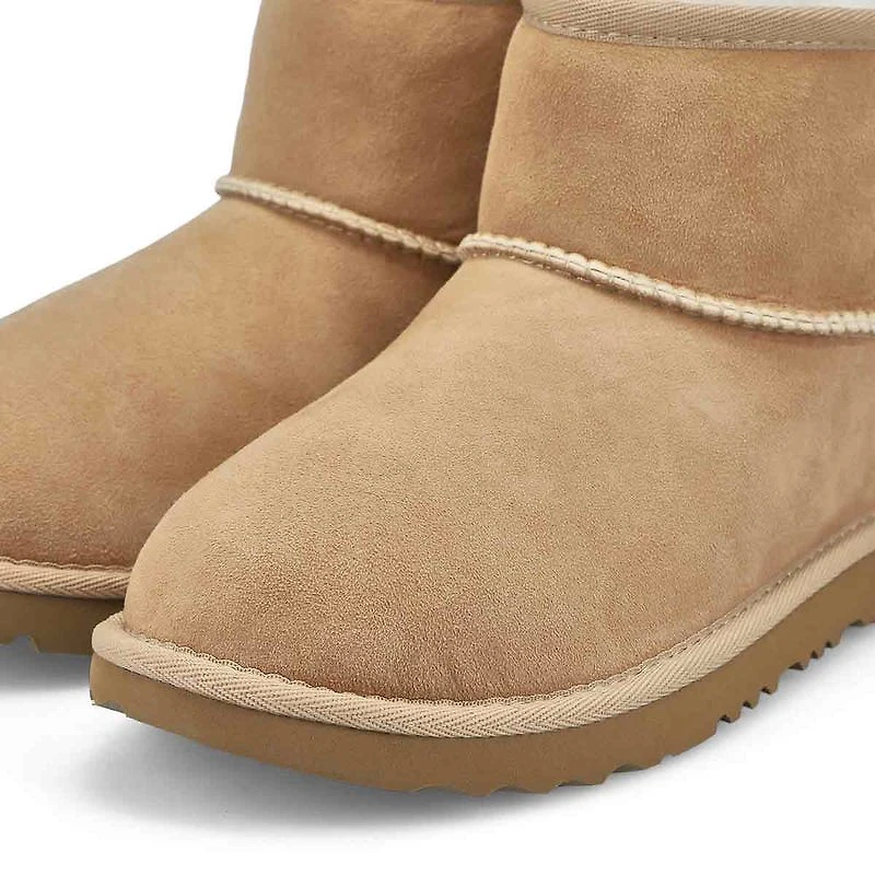 Girls' Classic Mini II Sheepskin Boot - Chestnut