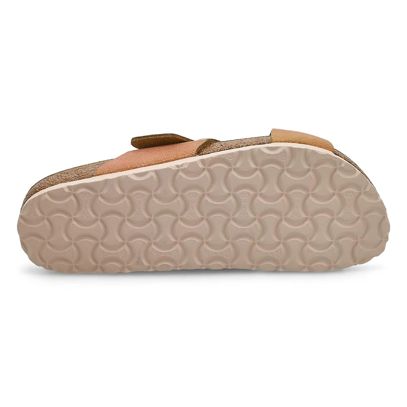 Women's Siena Big Buckle Cross Strap Narrow Sandal