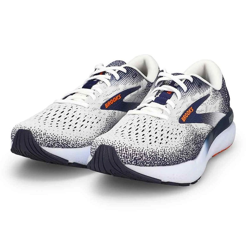 Chaussure de course performance GHOST 16