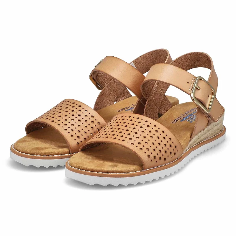 Women's Bobs Desert Kiss Sandal - Luggage