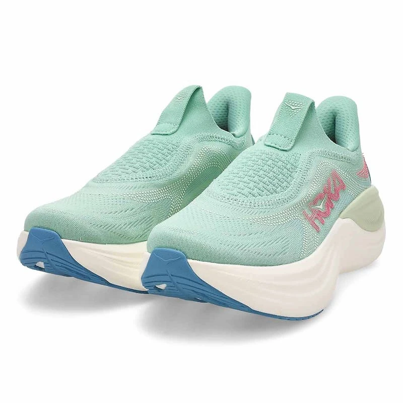 Women's Skyward Laceless Slip On Performance Sneak