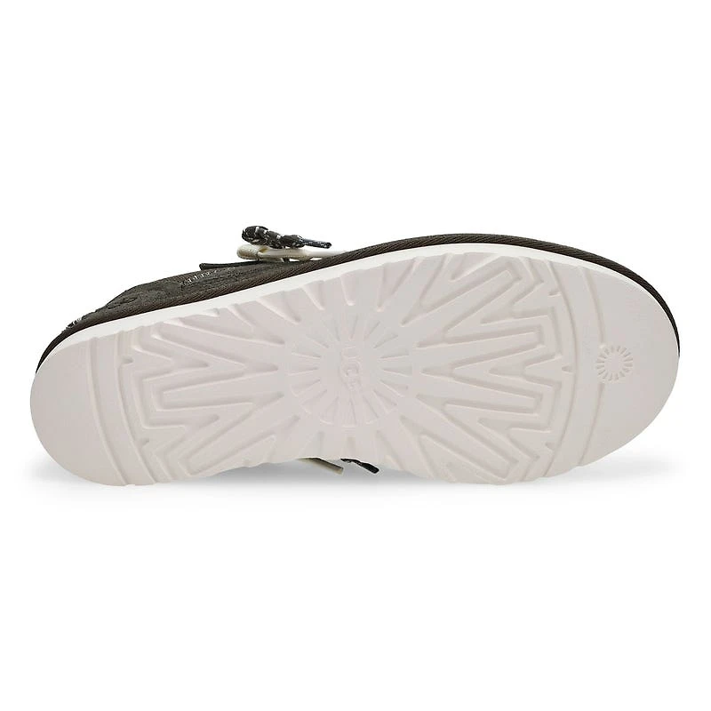 Women's Minimel Lace Up Sneaker