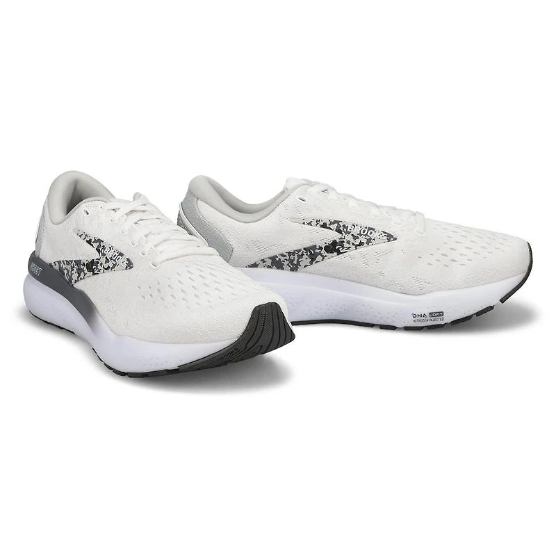 Women's Ghost 16 Lace Up Performance Runner - Whi