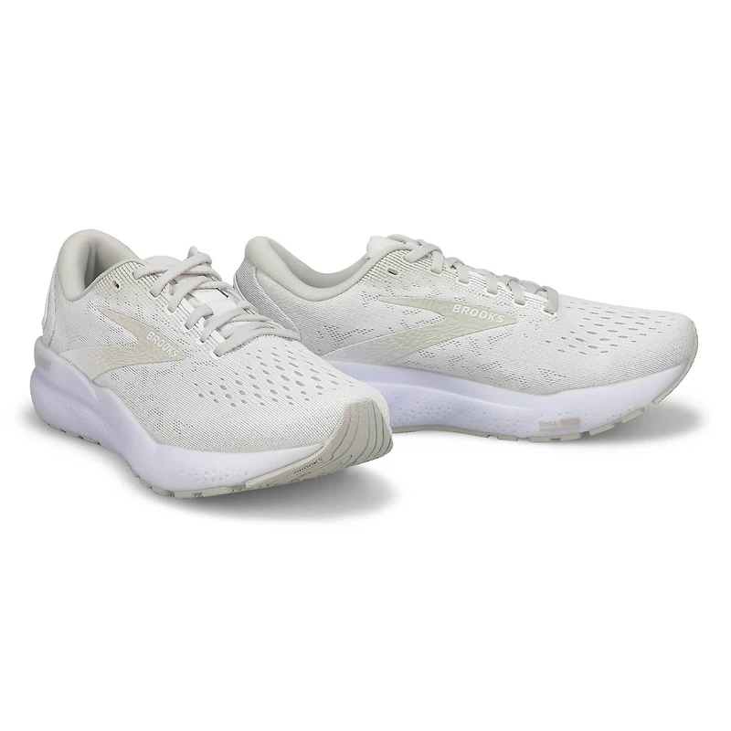 Chaussure de course performance GHOST 16