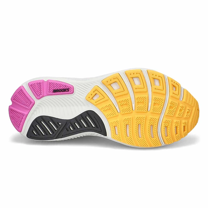 Women's Ghost 17 Lace Up Performance Sneaker