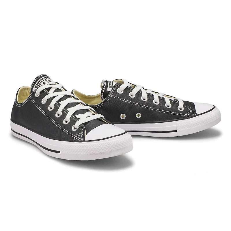 Women's Chuck Taylor All Star Leather Sneaker