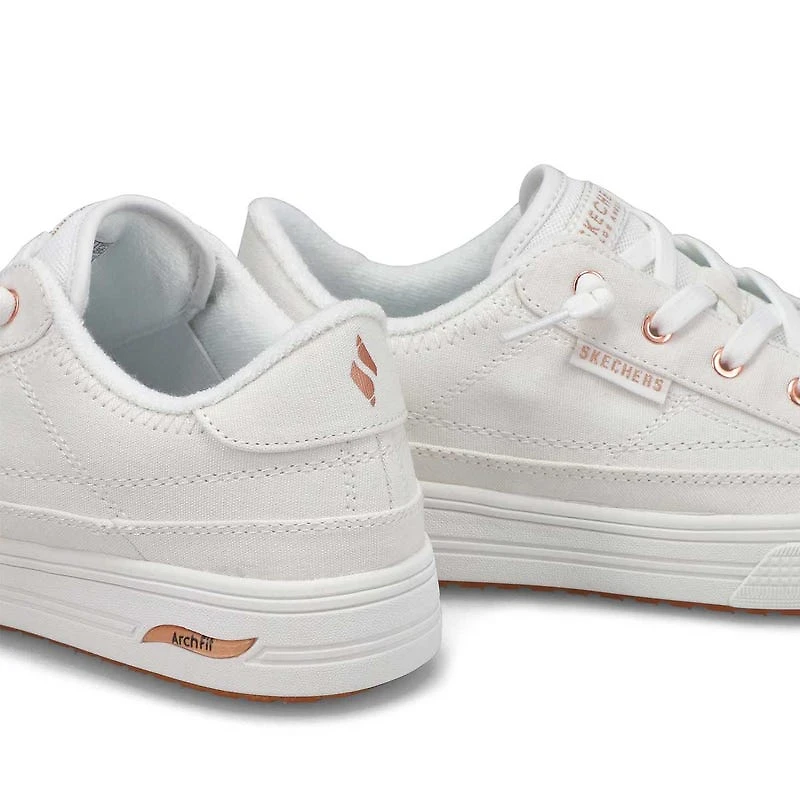 Women's Arch Fit Arcade Meet Ya There Sneaker