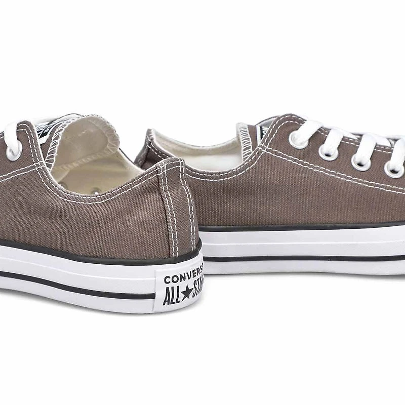 Women's Chuck Taylor All Star Leather Sneaker