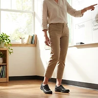 Women's Carleigh Ray Wide Casual Shoe - Black