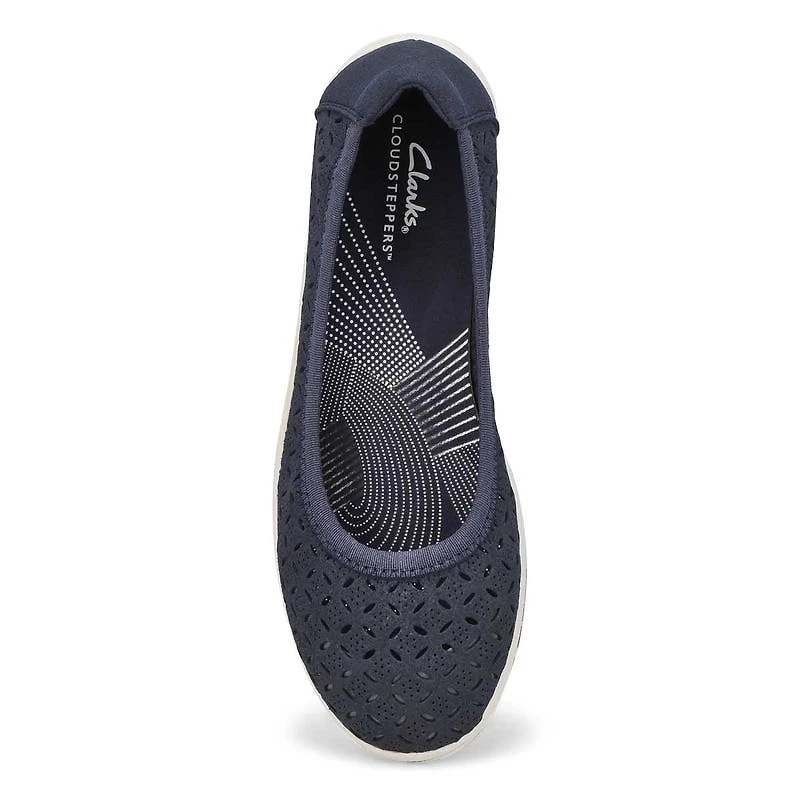 Women's Breeze Roam Casual Shoe