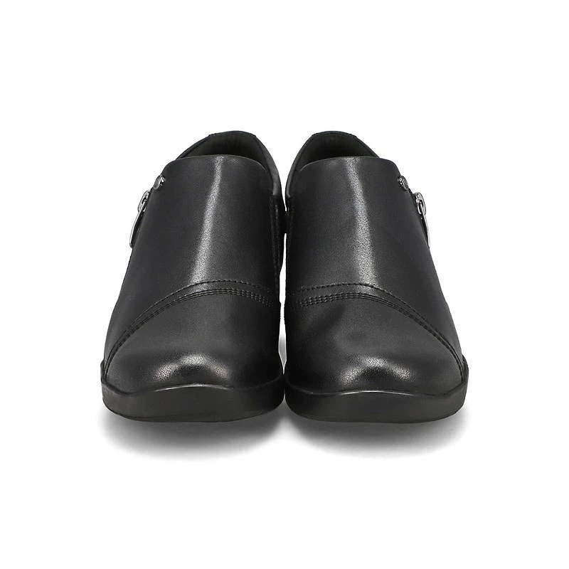 Women's Suttyn Zip Wedge Wide Casual Loafer - Blac