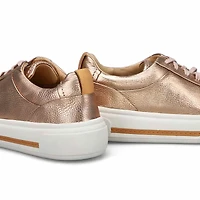 Women's Hollyhock Walk Leather Lace Up Sneaker - O
