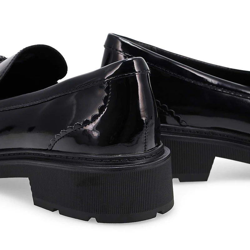 Women's Lauryl Tassel Patent Wide Dress Loafer - B