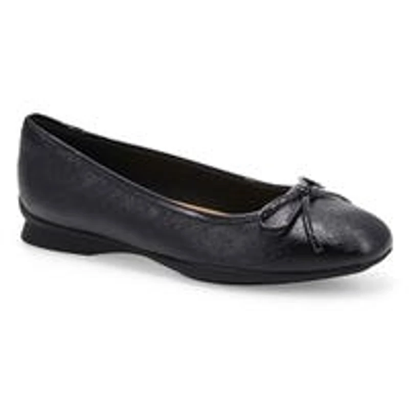 Women's Jazmynn Bow Ballet Shoe