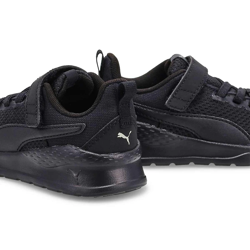 Infants' Anzarun Lite AC Sneaker - Black/White