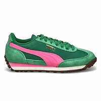 Women's Easy Rider Vintage Lace Up Sneaker