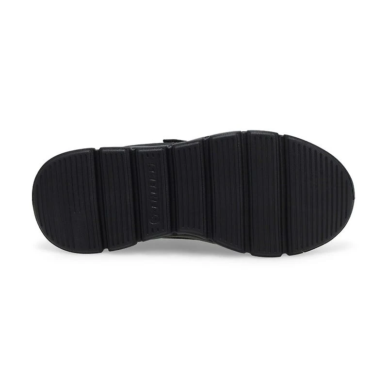 Boys' Glide Step Flow Sneaker - Black/Black