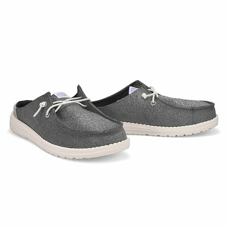 Women's Wendy Slip Classic Canvas On Shoe - W