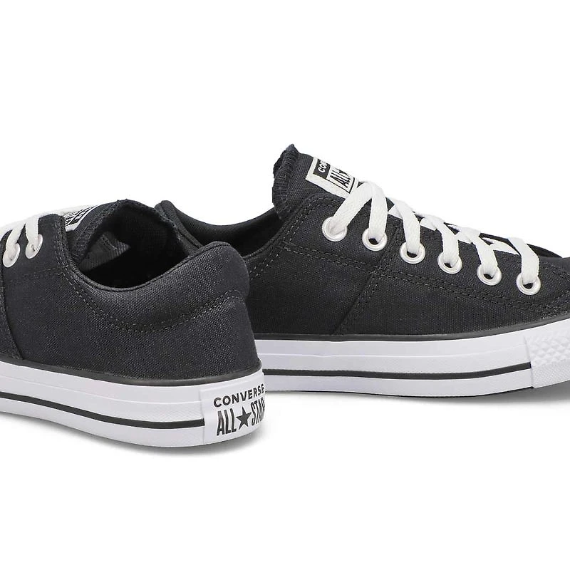 Women's Chuck Taylor All Star Madison Sneaker - Bl