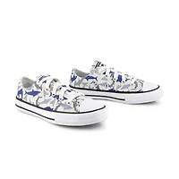 Boys' Chuck Taylor All Star Shark Bite Sneaker - D