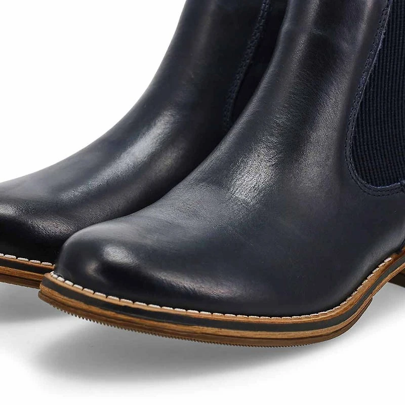 Women's Berlina 01 Waterproof Chelsea Boot - Black