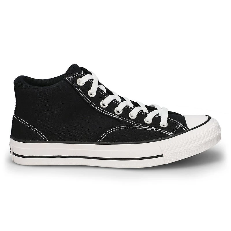 Men's Chuck Taylor All Star Malden Street Sneaker
