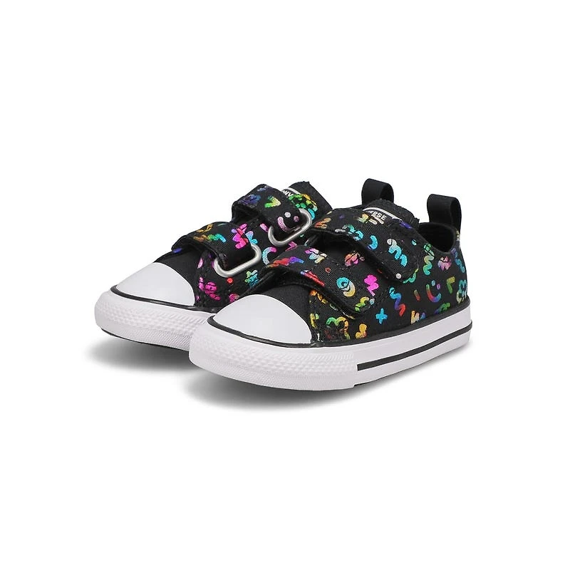 Infants' Chuck Taylor All Star 2V Polka Doodle Sne