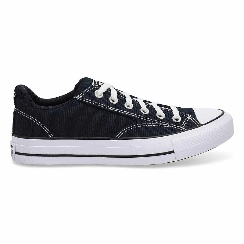 Men's Chuck Taylor All Star Malden Street Sneaker