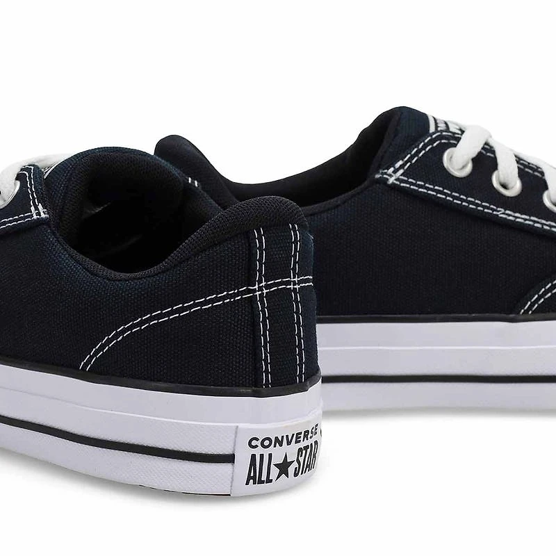 Men's Chuck Taylor All Star Malden Street Sneaker