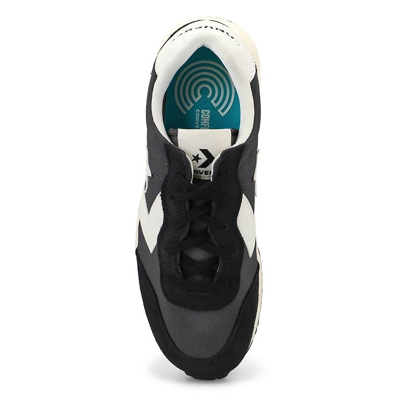 Woemn's Omega Trainer Lace Up Sneaker - Yeti Breat